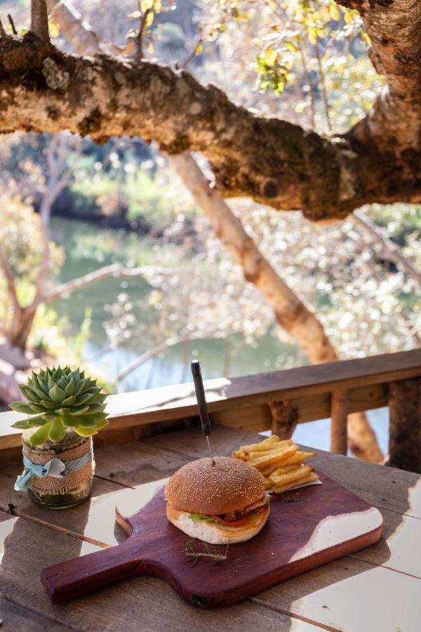 Treur River Lodge Moremela 외부 사진